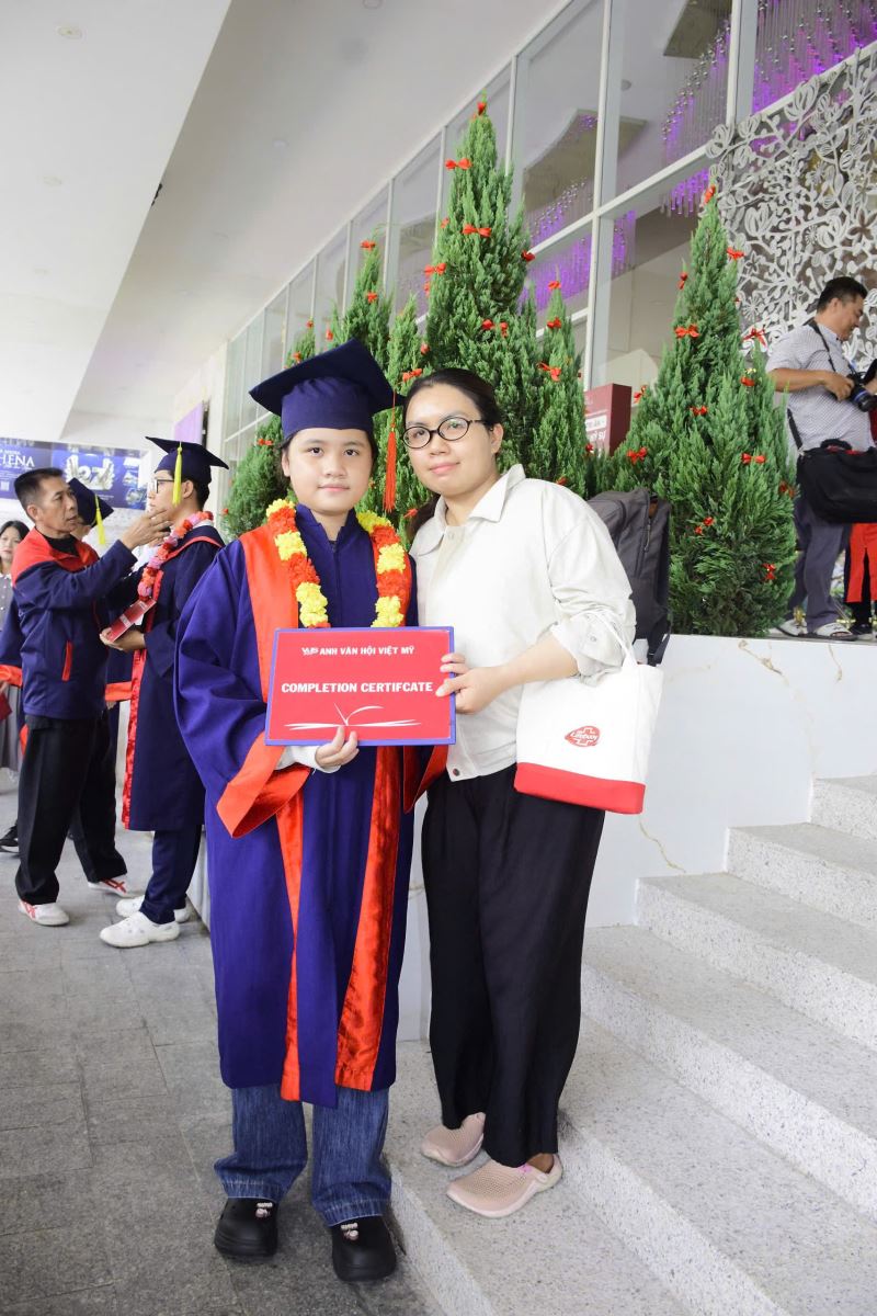 Bán áo tốt nghiệp THCS chất lượng - ban ao tot nghiep thcs chat luong