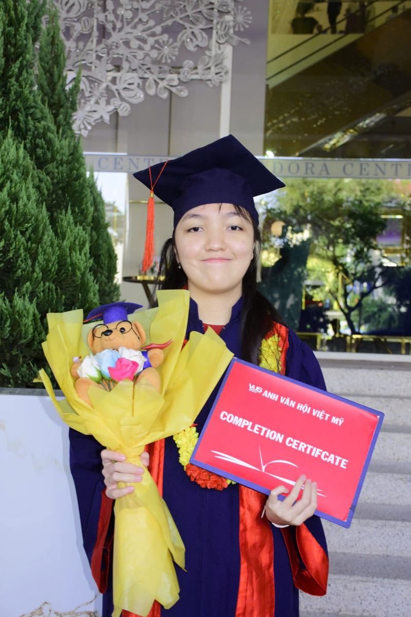 Bán áo cử nhân mẫu giáo- ban ao cu nhan mau giao