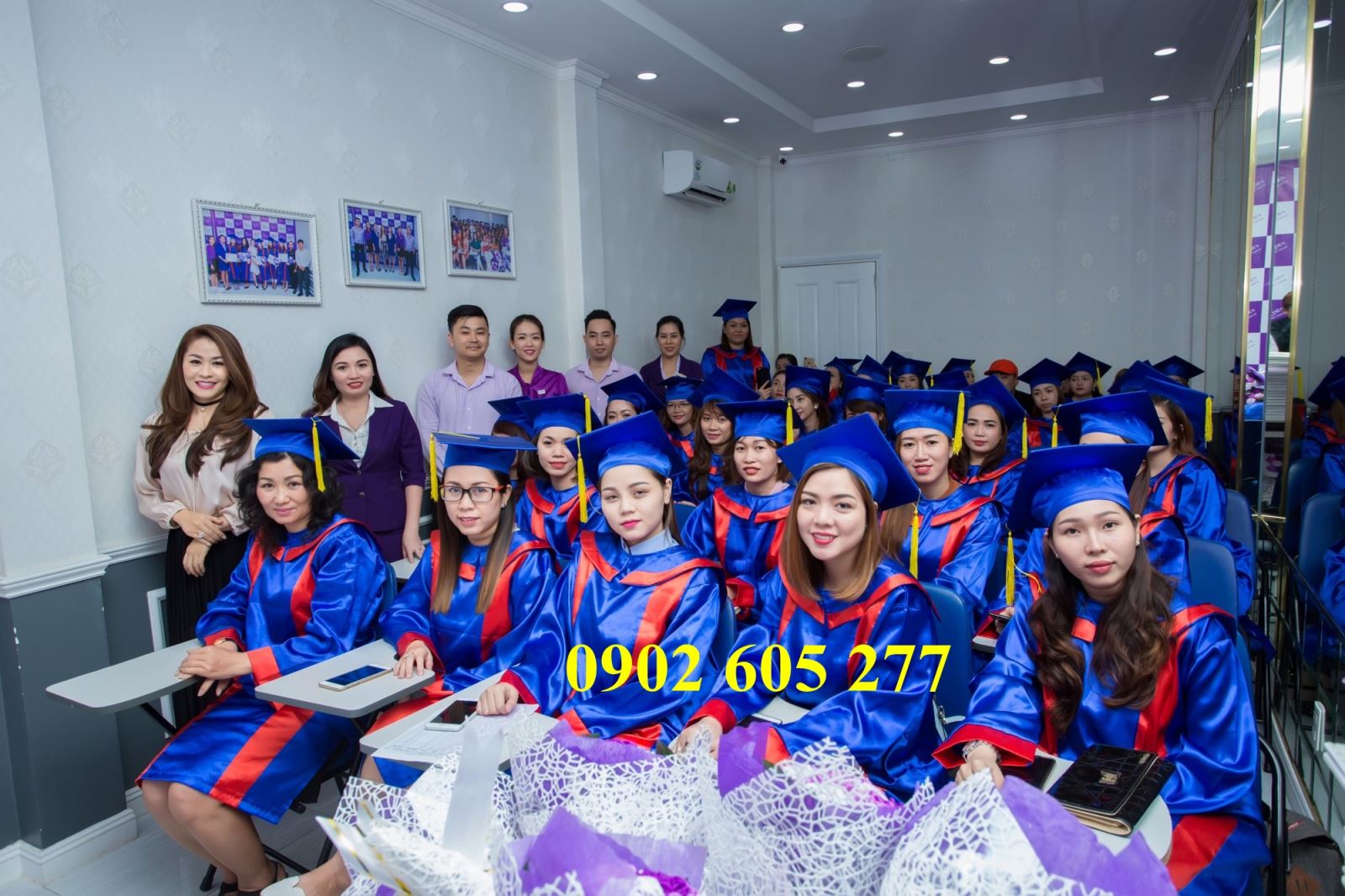 Xưởng cắt may áo cử nhân ra trường tại tphcm – ao cu nhan ra truong