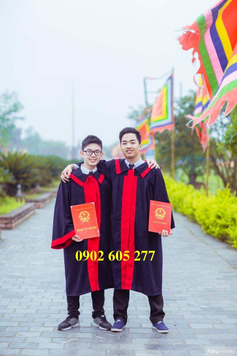 Áo tốt nghiệp dành cho tân cử nhân Bình Thạnh