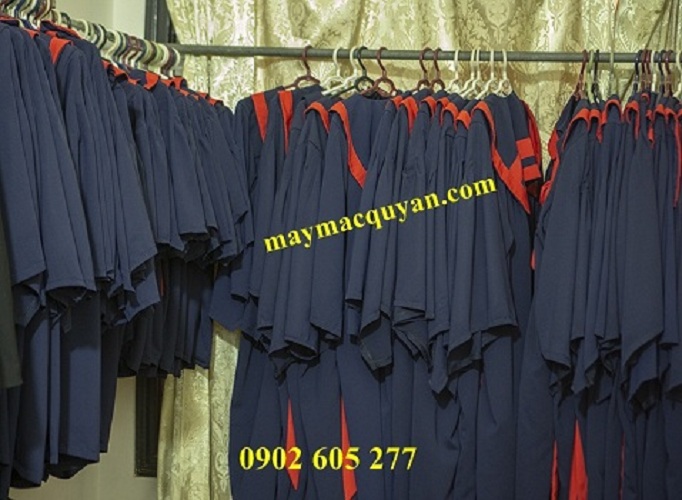 Cần thuê áo tốt nghiệp cho sinh viên ở Thủ Đức